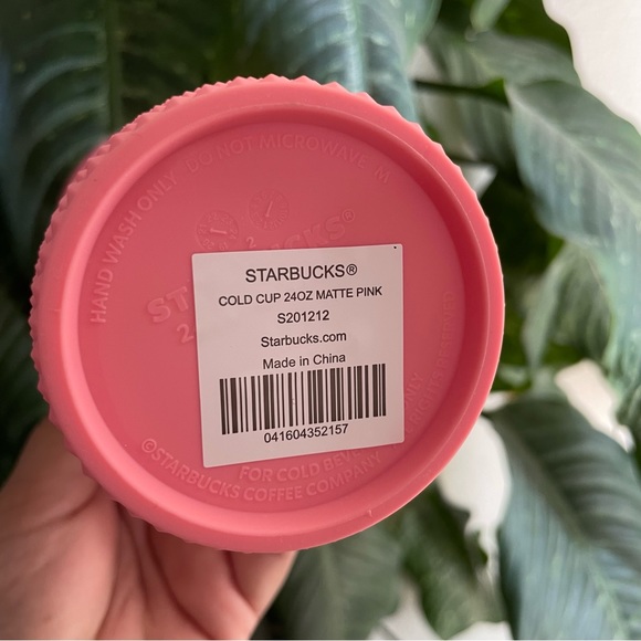 NWT 2021 Starbucks Overseas HTF Matte Pink Bubblegum studded tumbler - Picture 3 of 5